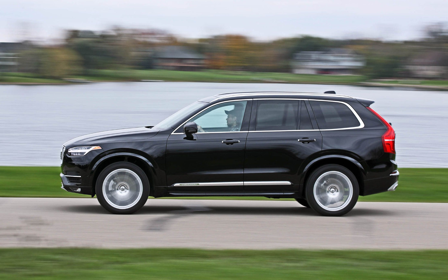 Volvo xc90 vs